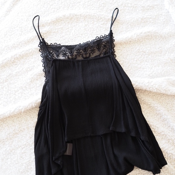 Kimchi Blue Lace Tank - Picture 6 of 7